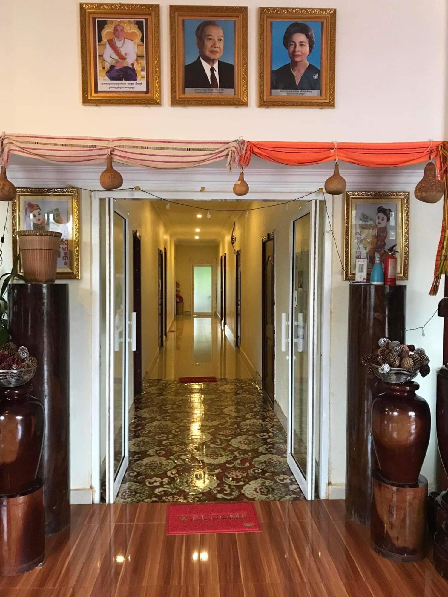Manel Guesthouse And Restaurant Sen Monourom Luaran gambar