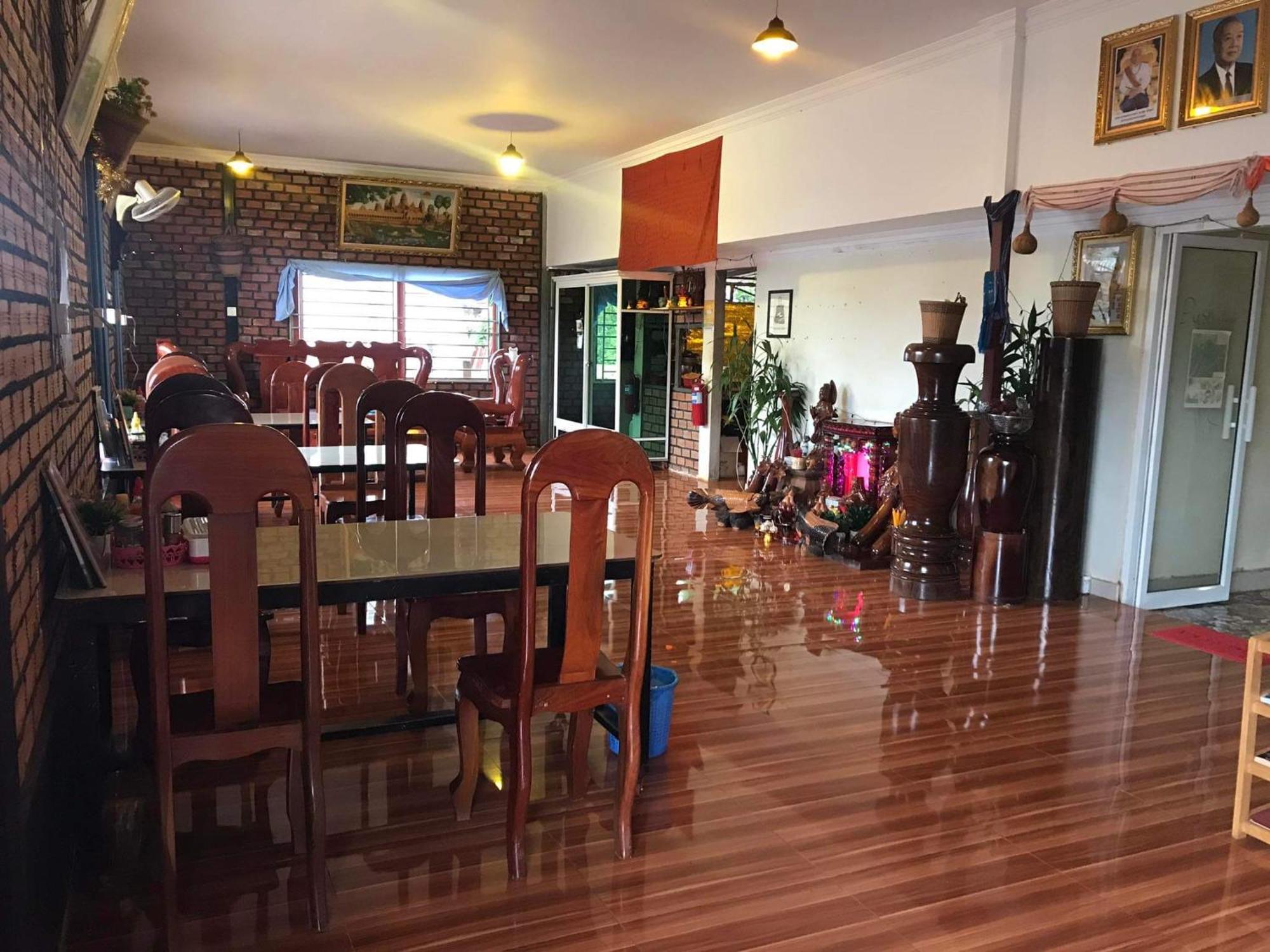 Manel Guesthouse And Restaurant Sen Monourom Luaran gambar
